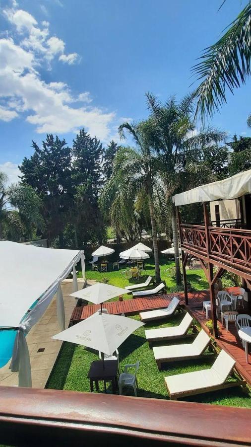 Hotel Los Pinares ซานเปโดร ภายนอก รูปภาพ