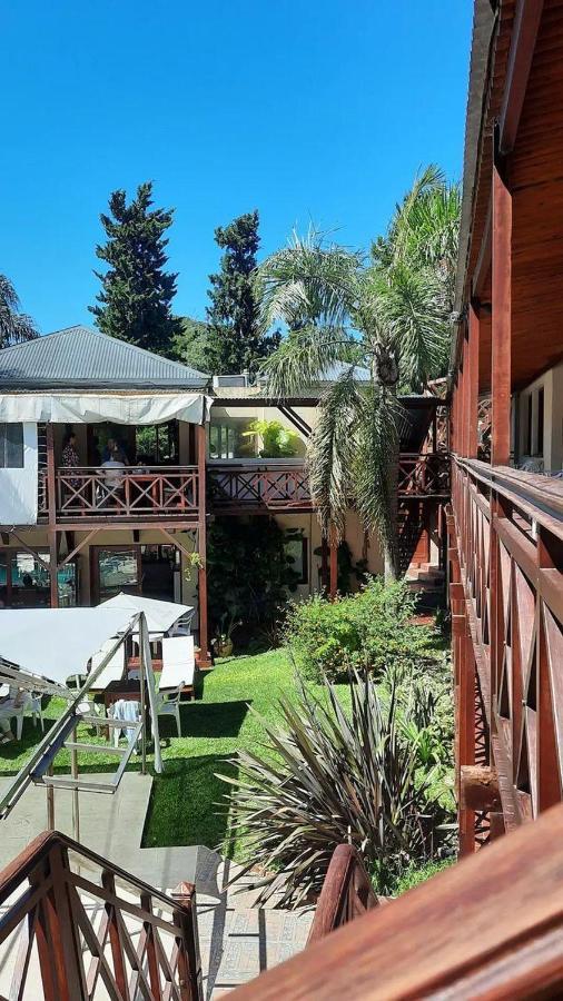 Hotel Los Pinares ซานเปโดร ภายนอก รูปภาพ